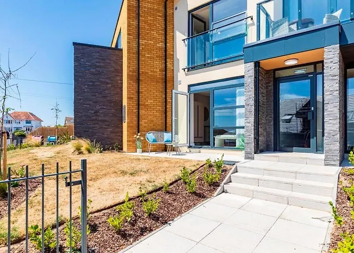 Meraki Luxe By Grandeur Property